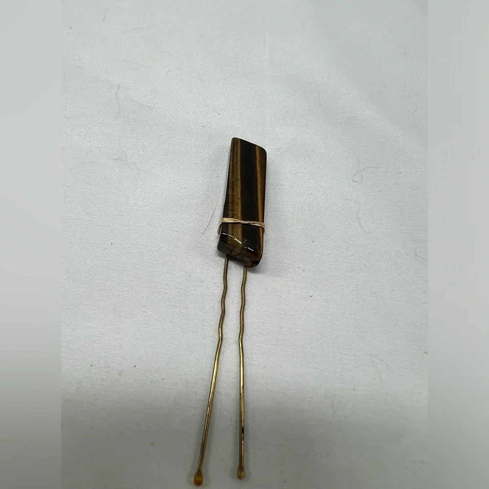 Tiger eye hair pin
